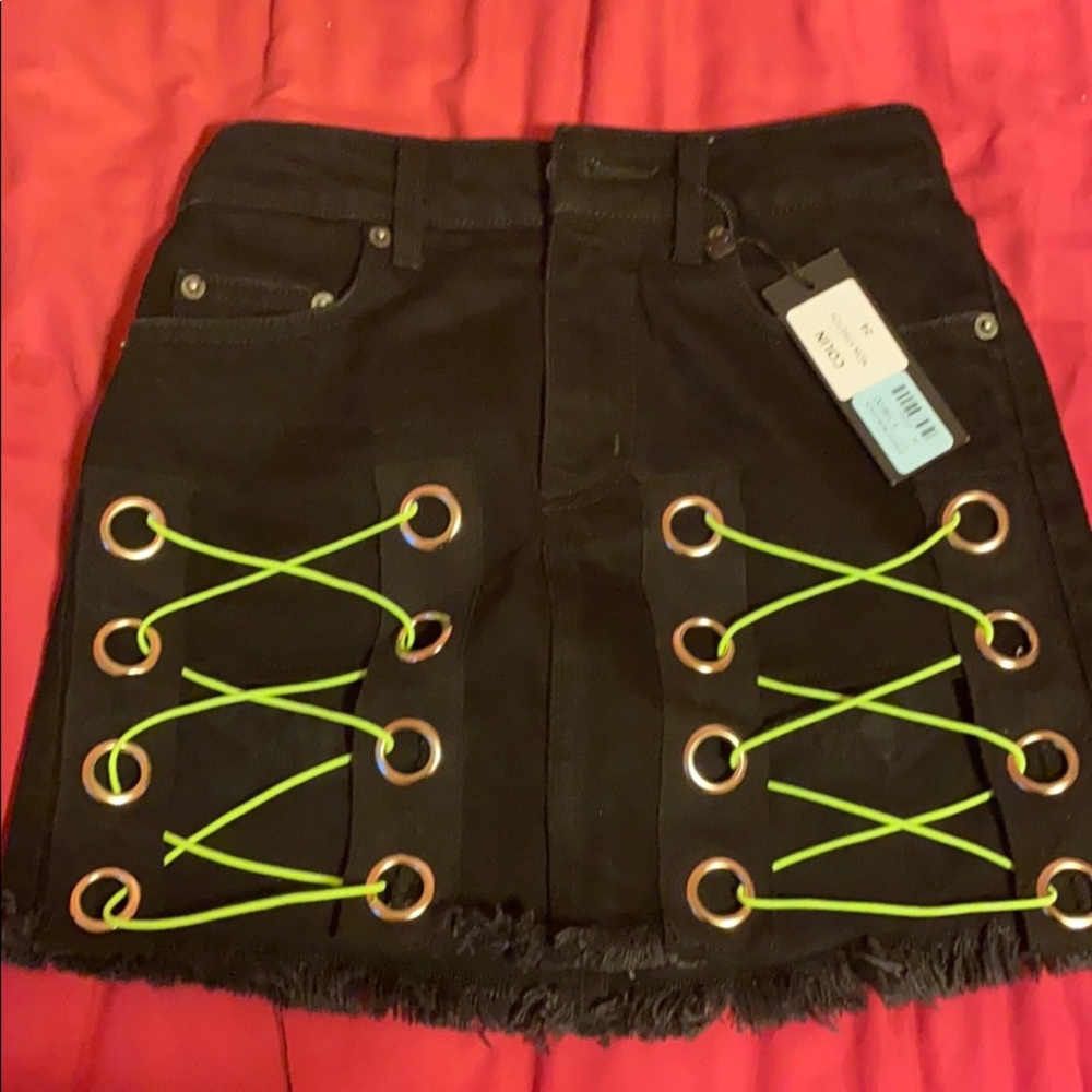 BNWT carmar colin skirt